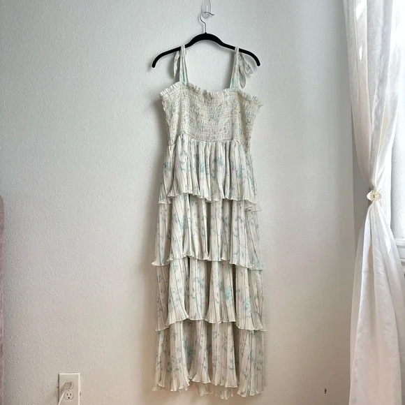 GANNI Georgette Tiered Dress - Tofu - Picture 6 of 10